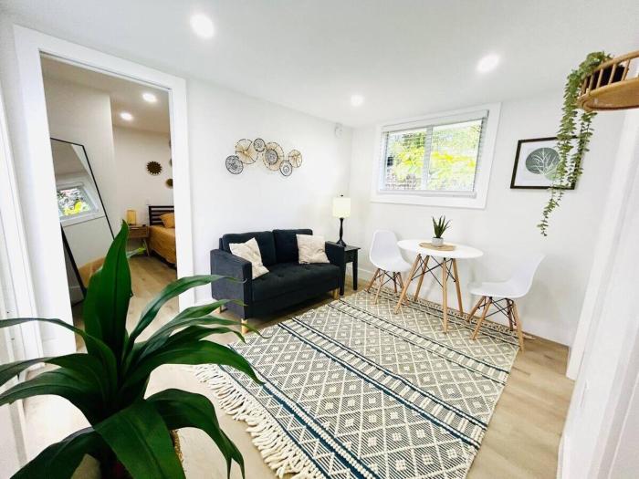 Chic Comfortable Boutique Stay