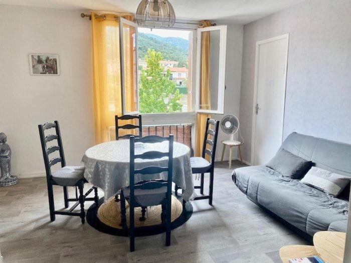 Appartement F3 à Amélie-les-Bains avec Wifi et climatisation portative pour 4 personnes - FR-1-703-200