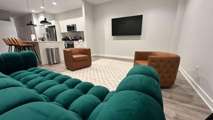 New Built Apartment Sleeps 8