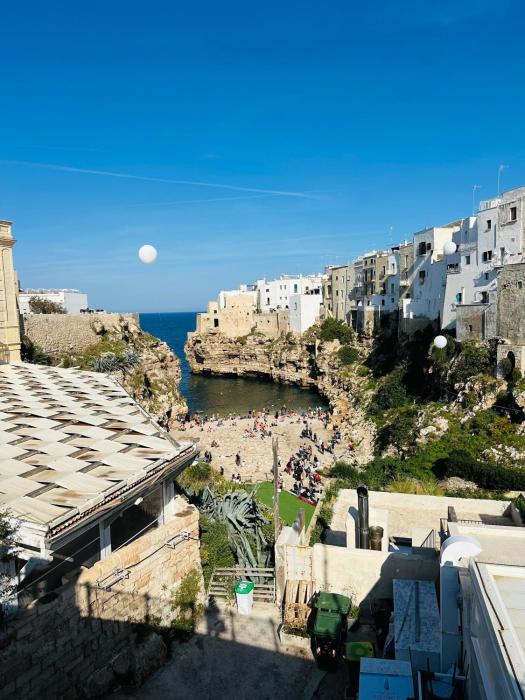 View - Art house Roof top sea view