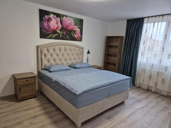 Apartament spatios 2 camere