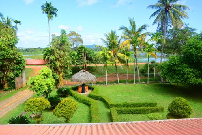 Green Lake View Yala Resort