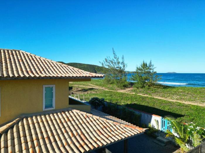 Casa Pé na Areia com duas Suites