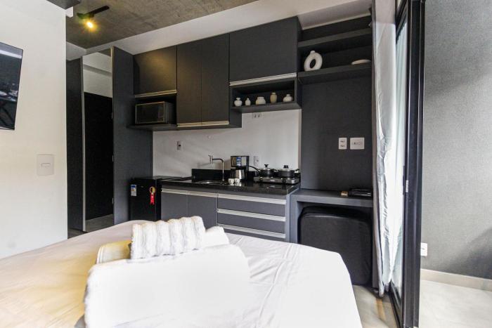 UE220 - Frei Caneca c ar condicionado