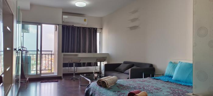 Studio near Central festival