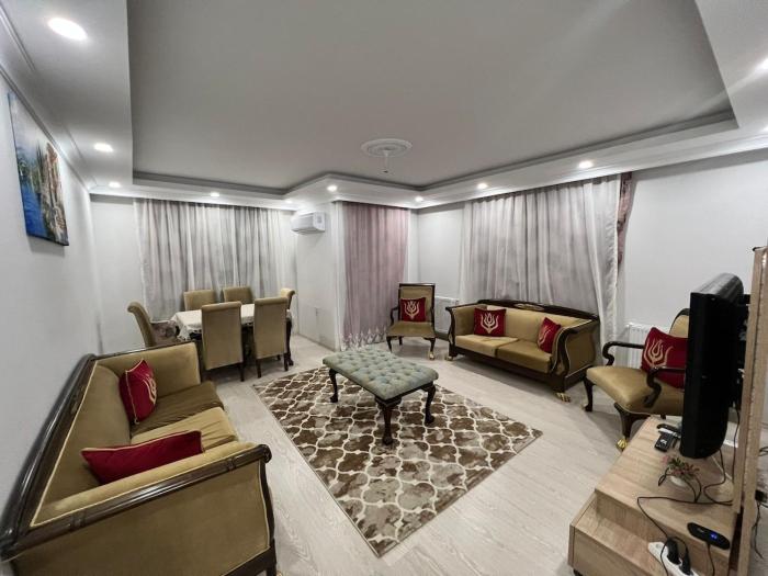 Midtown Apartment Shrine AvlairM5