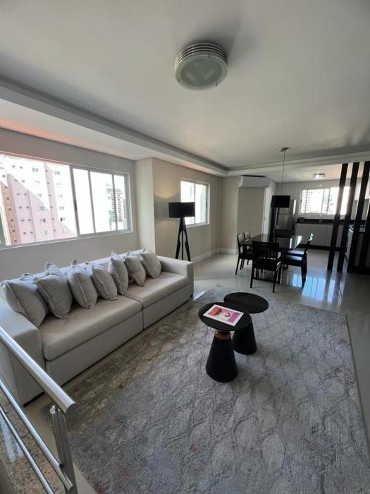 Duplex Alto Padrão com Vista Mar