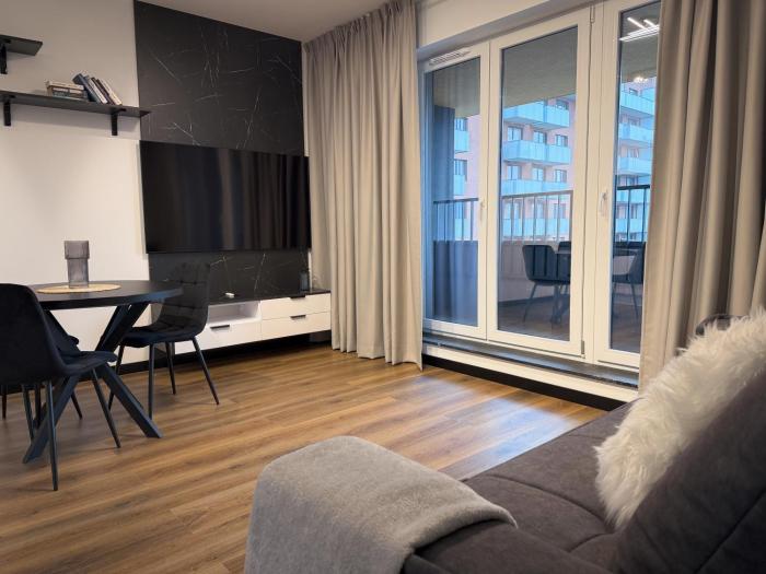 NomiRent - Apartament Dmowskiego