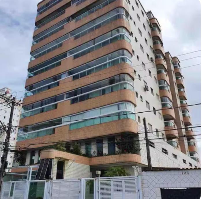 Praia Grande Aviação - Churrasqueira - Netflix - Wi-Fi 350MB