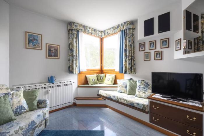 Three room apartment at the Mt Cervino s foot