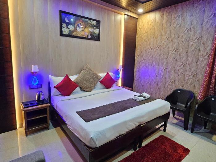 Bundeli Farm Resort & Banquet Orchha