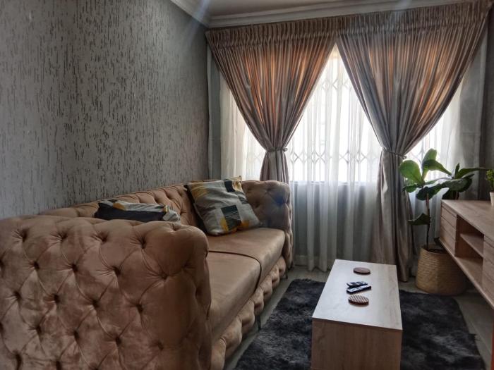 Serene cottage in Kibler Park, Johannesburg South