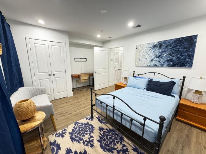 Stylish Cozy 2BR Apartment in DC