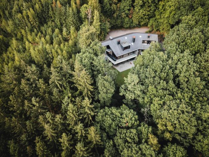 Holiday Home in Ardennes with Heated Pool