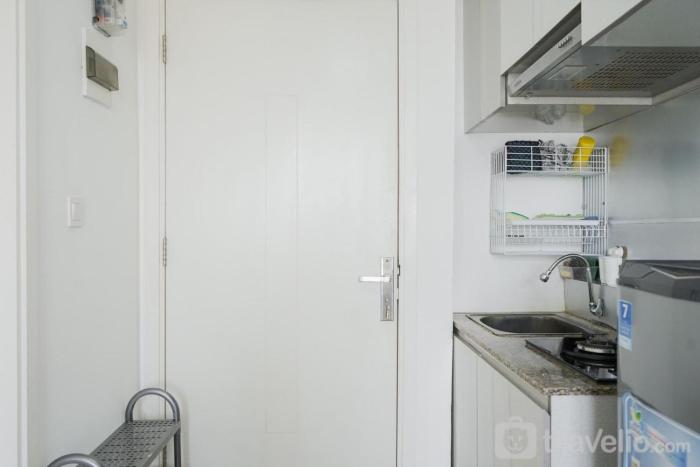 Modern Studio at Poris 88 Apartment By Travelio