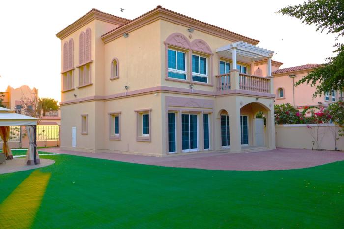 Fully Furnished Garden Villa 2 Bedroom