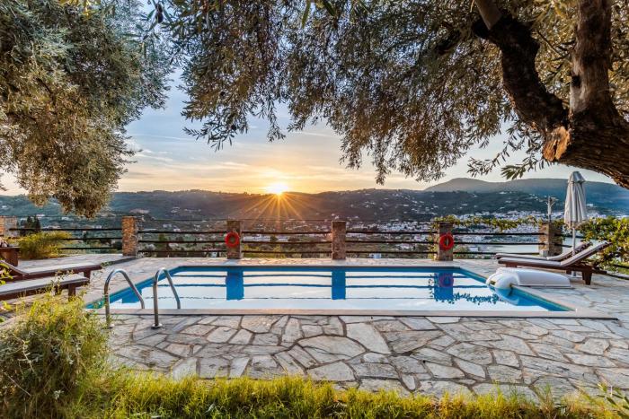 Villa Zoes - Skopelos Harbor & Sea Views