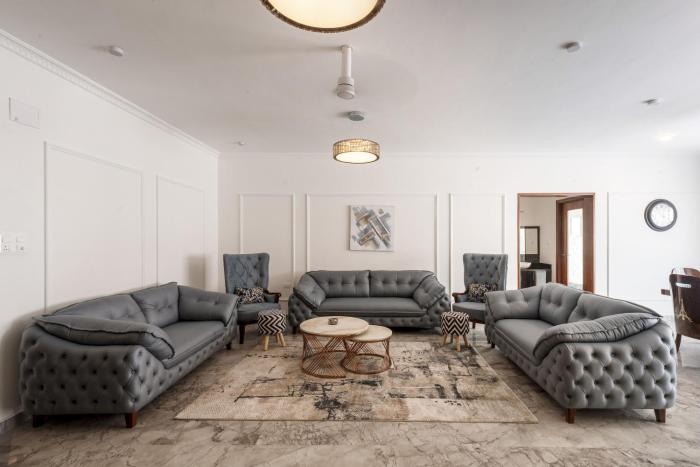 Onyx Apartment 303 by StayJade 3BHK AC Nr MG Road