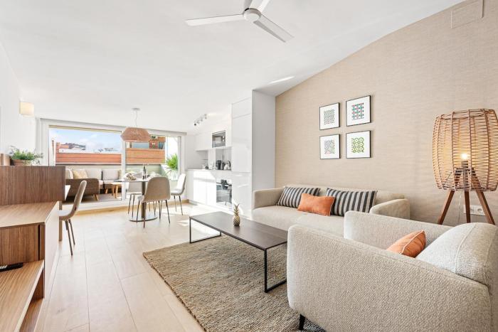 Arriola Penthouse by Pineapple Homes