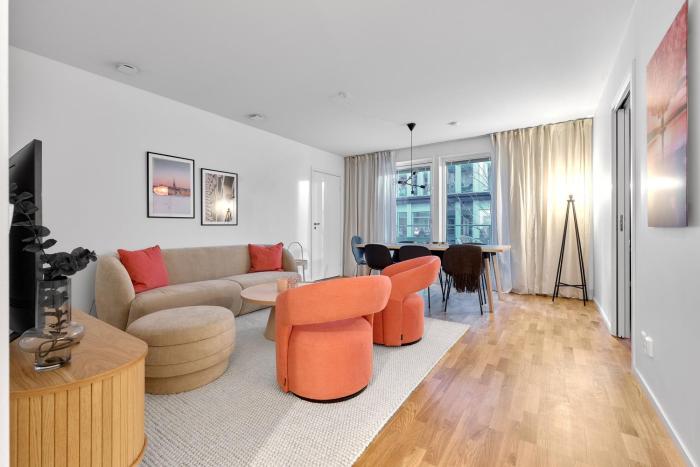 The Pink Patio - Cozy Modern Private Apartment