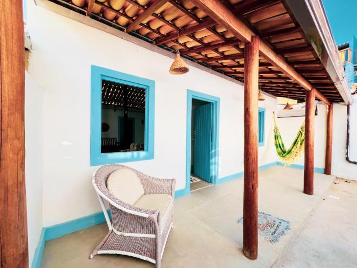 Casa da Dona Filhinha, paz e localização perfeita na vila da Praia do Forte BA