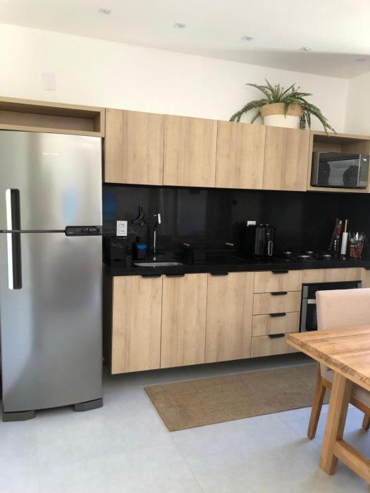 Essence - B004 - Milagres