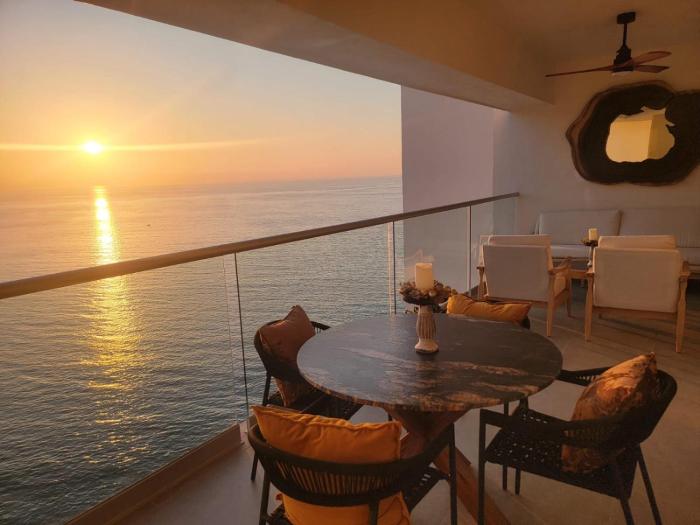 Oceanfront apartment