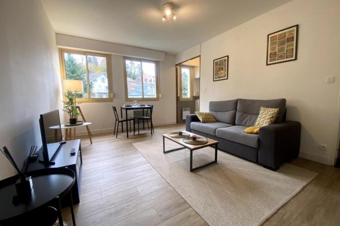 Le Saint-Maimboeuf-Au calme dans une résidence privée-Parking gratuit