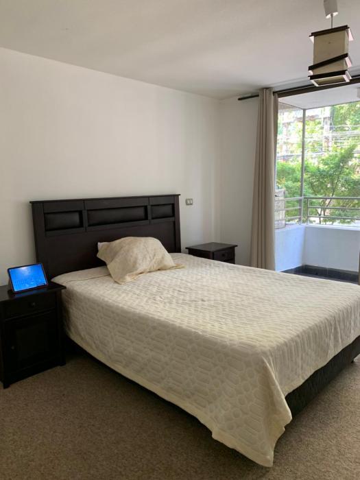 Cálida habitación grande en ñuñoa