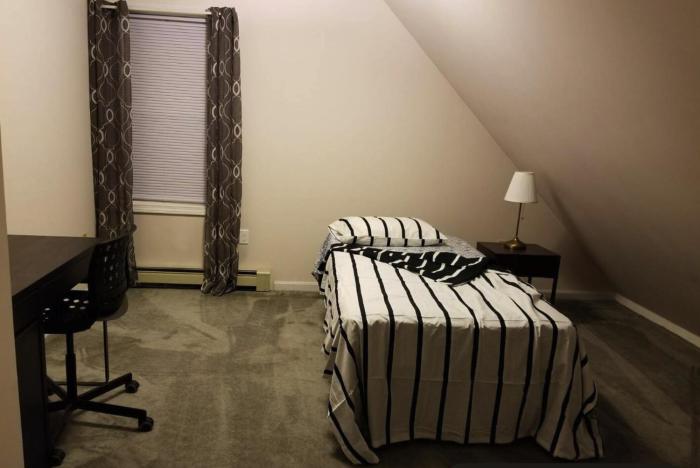 Private Room with Work Station