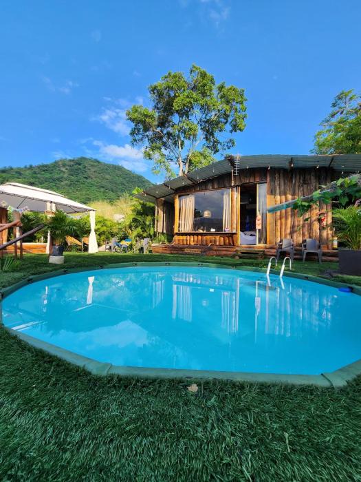 Posada Turistica Rural y Glamping Altos del Dorado La Mesa