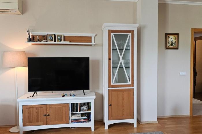 Pravets Lake Home away from home