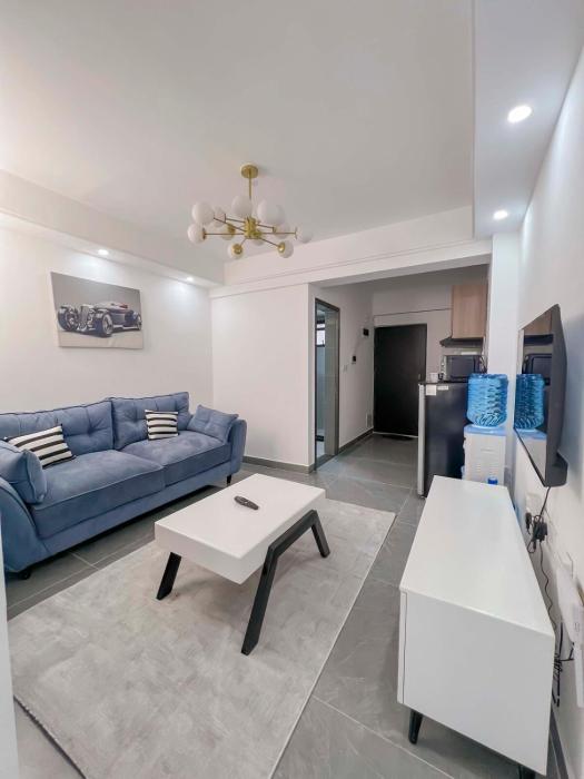 Riverside heaven with gym, views