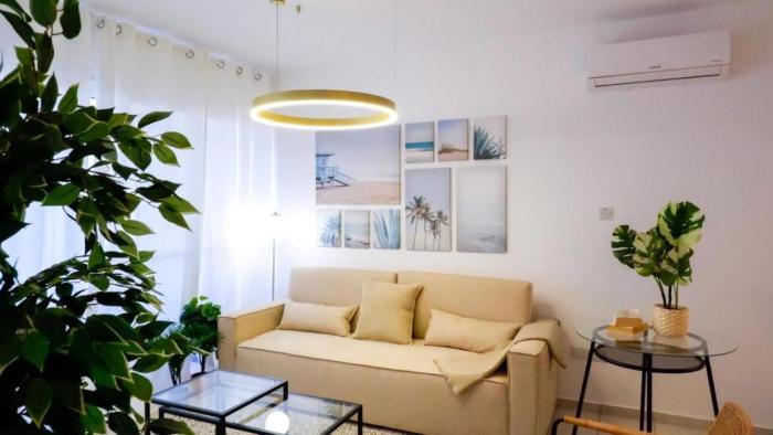 H&O Kings Palace Sea View Apartment