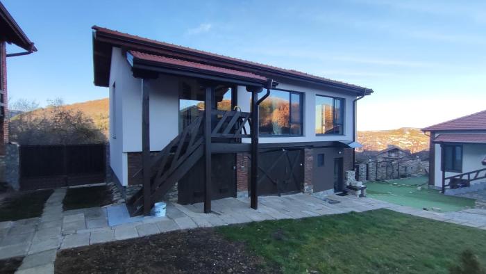 Белослава модерна къща за гости