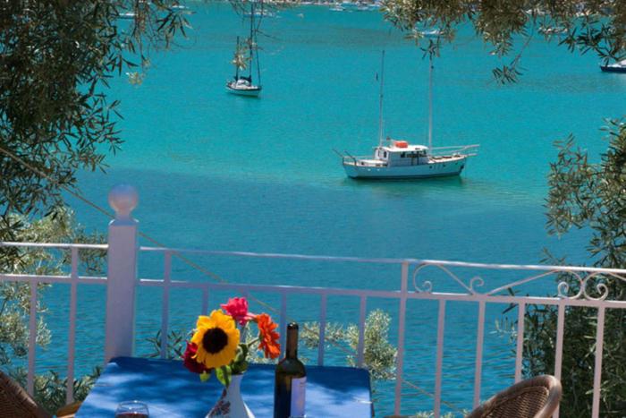 Ilios Hotel & Villas
