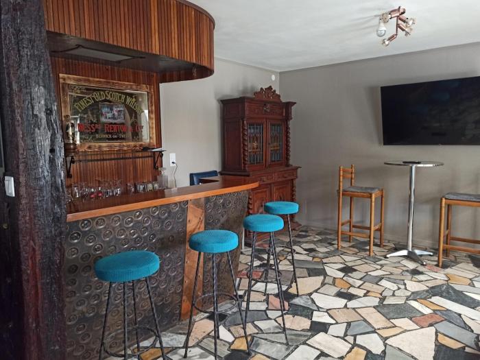 Emmas House, 10 p, large spa, 1h15 from Paris