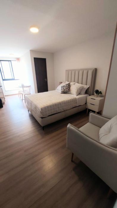 Lujoso monoambiente en el prado