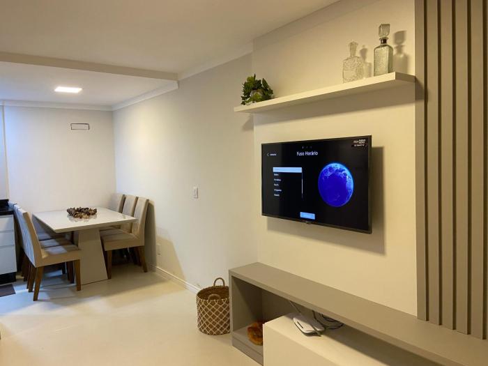 Linda Casa com 3 suites-Condominio-Canela