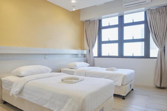 it park tree wood apartment new furniture water front casino 5m 1224