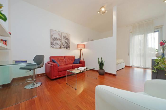 Modern Apartment near Metro Malatesta with Balcony & Wi-Fi