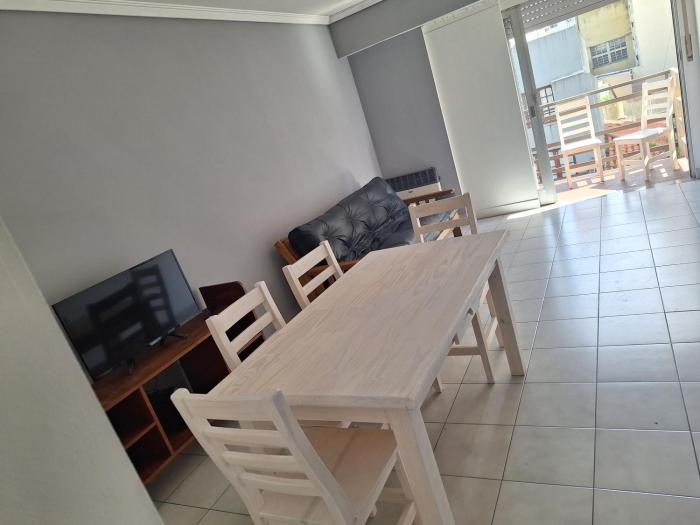 Alquiler temporario zona centro, pocas cuadras de la playa