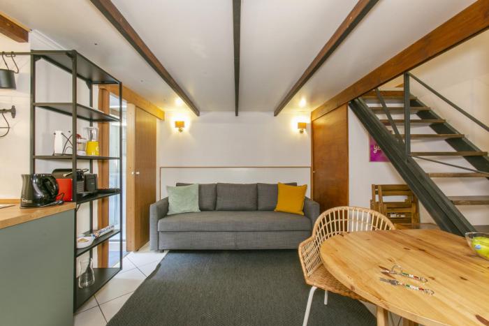 Trevi Little Palace #9