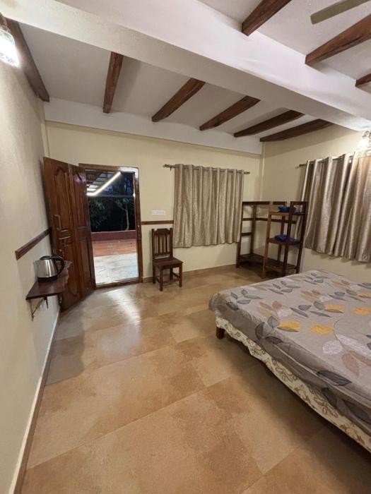 The Perch - Daisy Land