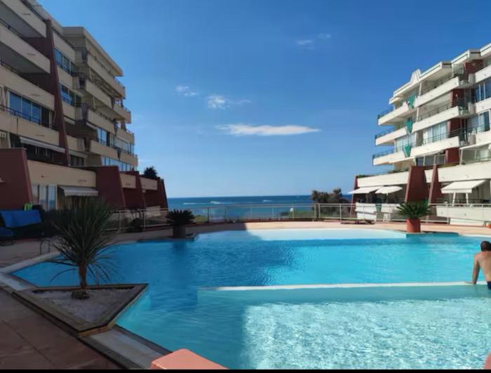 Sète location joli appartement Corniche 4 pers