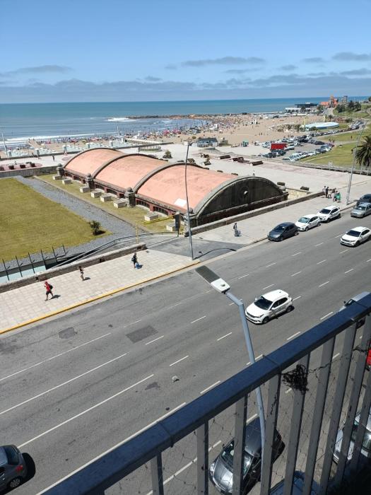 Departamento grande frente al mar