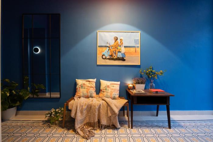 Spacious 5BR Retreat for 16 by Dohany Synagogue & Fashion St