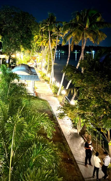 Jaladarshini Lakeside Gardens