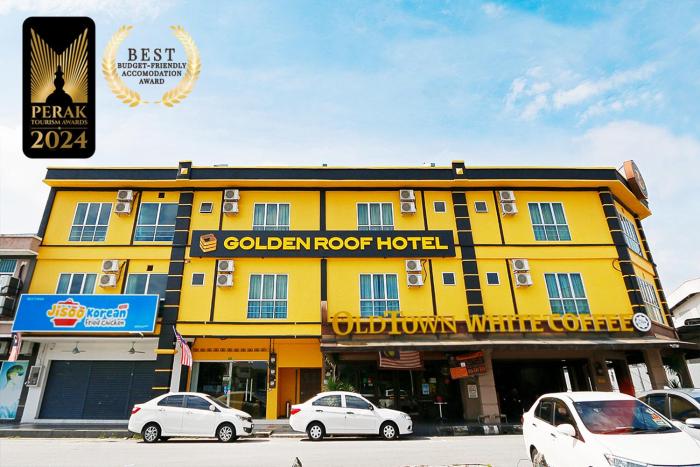 Swing & Pillows - Golden Roof Hotel Falim, Ipoh