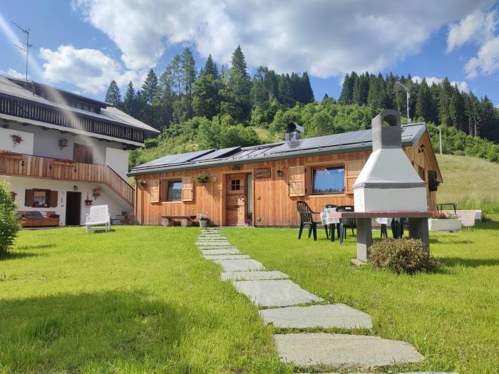 Chalet Almost Heaven